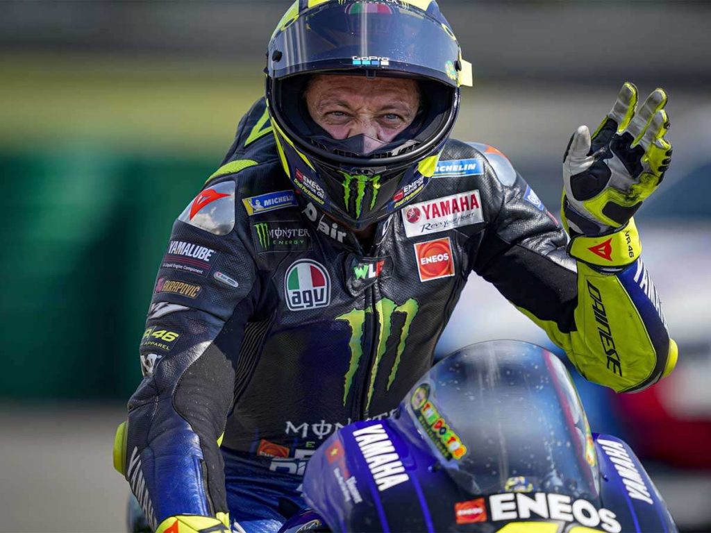 valentino rossi to take 3 yamaha crew members to petronas