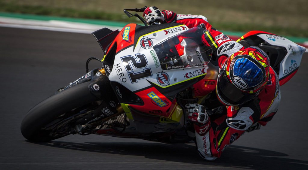 michael ruben rinaldi tops aragon practice
