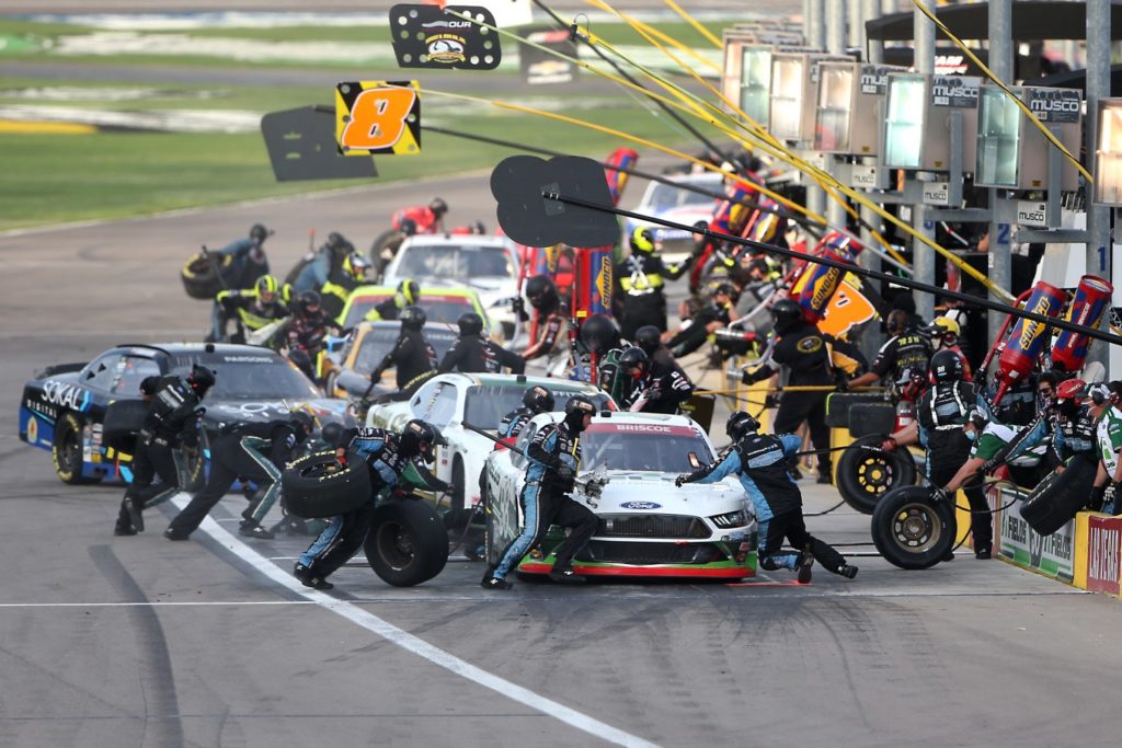 Chase Briscoe gets his eight Xfinity win this season in Las Vegas playoffs