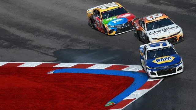 chase elliot leads tyler reddick and kyle busch