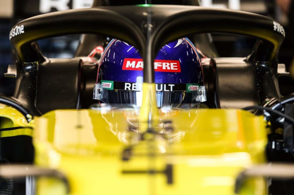 Alonso commends the performance of the Renault R.S20 alonso commends the performance of the renault r.s20