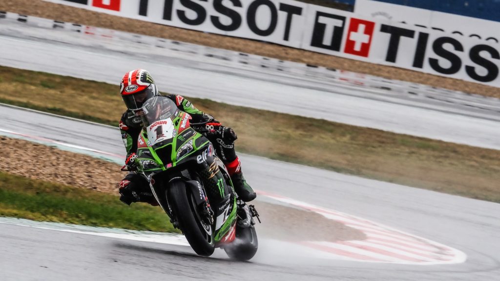 jonathan rea first in wet fp1 at magny-cours as caricasulo crashes