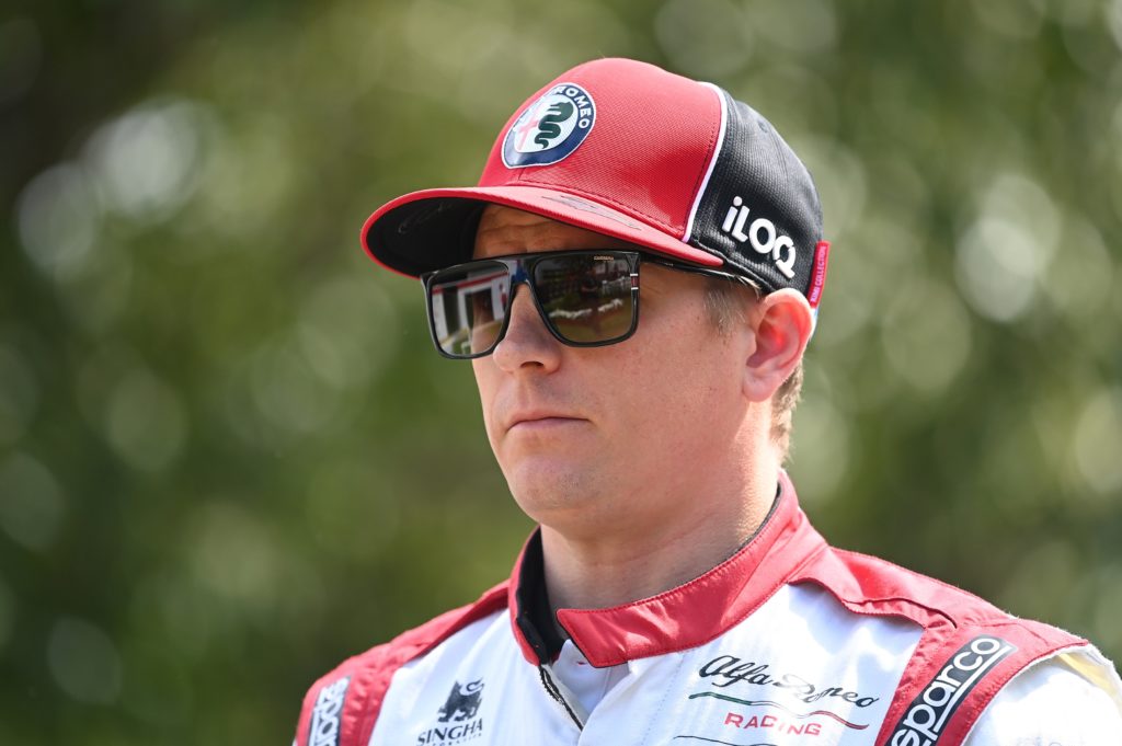 raikkonen to remain with alfa romeo in 2021