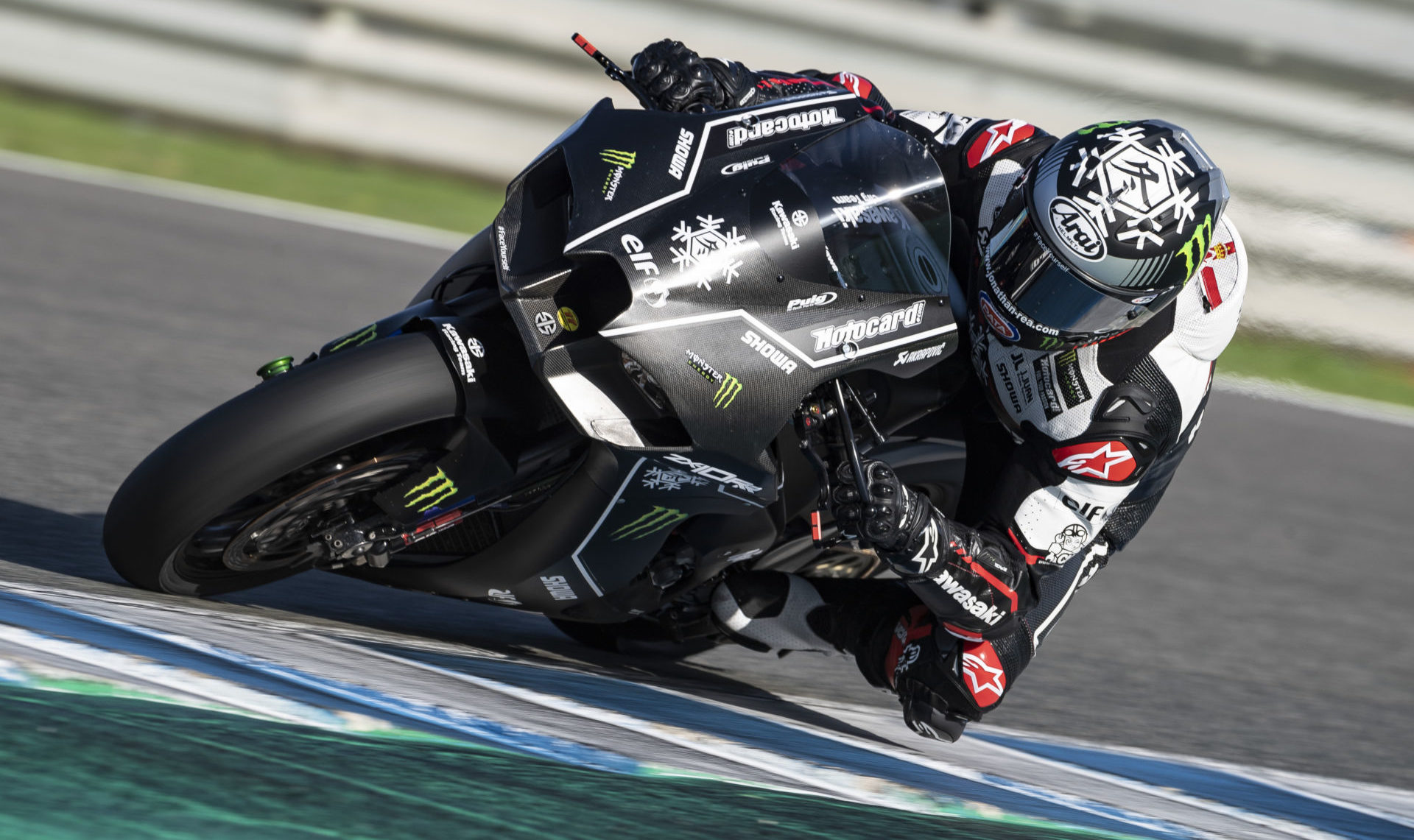 Rea tests the 2021 Kawasaki ZX-10RR at Jerez