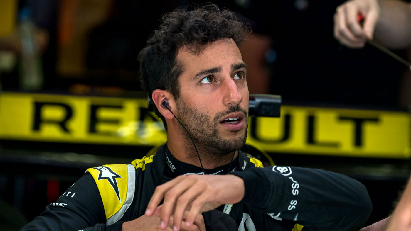 kubica to replace raikkonen as nissany drives for williams in bahrain fp1