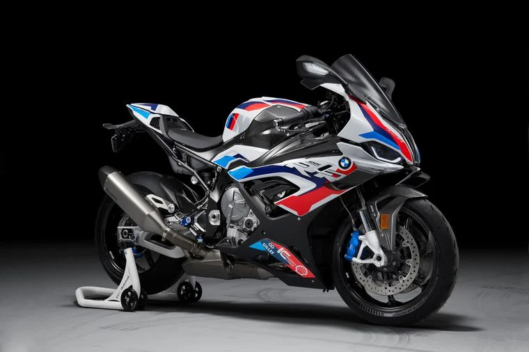 the 2021 bmw m 1000 r