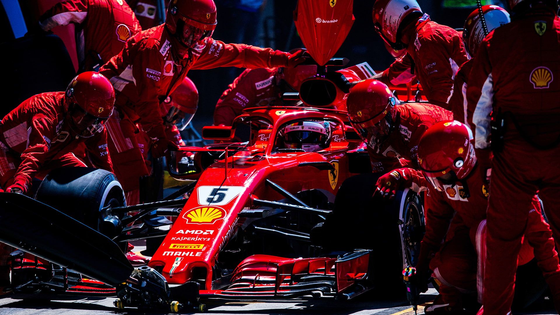 Ecclestone: Ferrari's problem is the italians