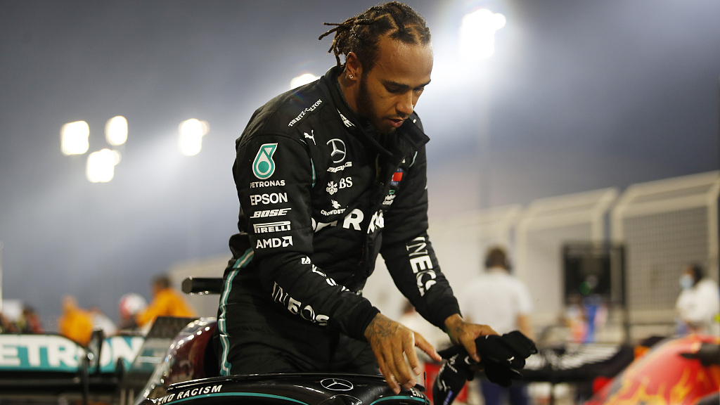 Lewis Hamilton resumes training after one of the hardest week with COVID-19