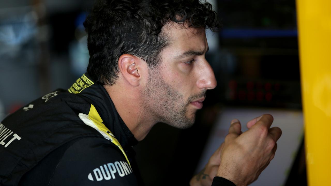 Ricciardo sides with Russel over the Lewis Hamilton and Verstappen debate