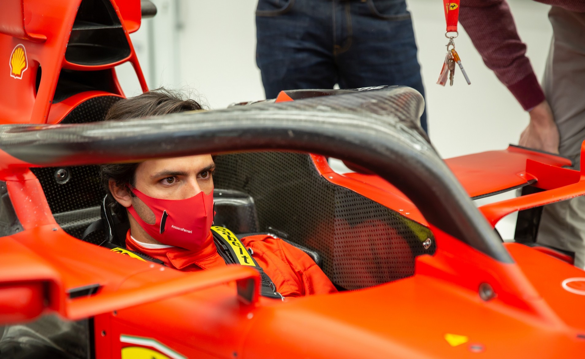 Carlos Sainz gets first class treatment at Ferrari after being given a test unlike Vettel and Ricciardo