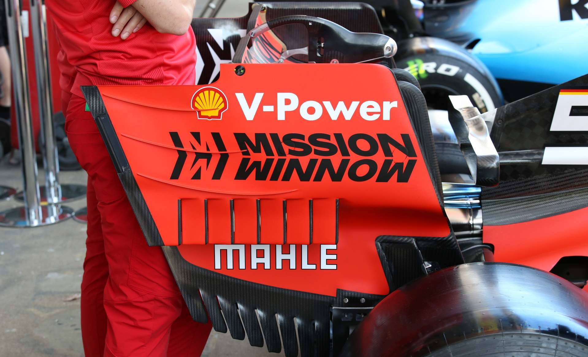 marko advised vettel to be available in the driver market for a possible red bull return