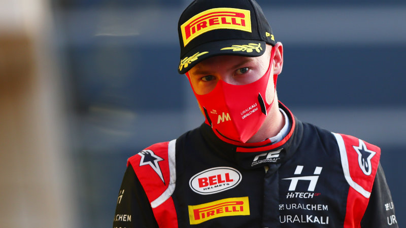 kevin magnussen had been given an offer to stay in f1