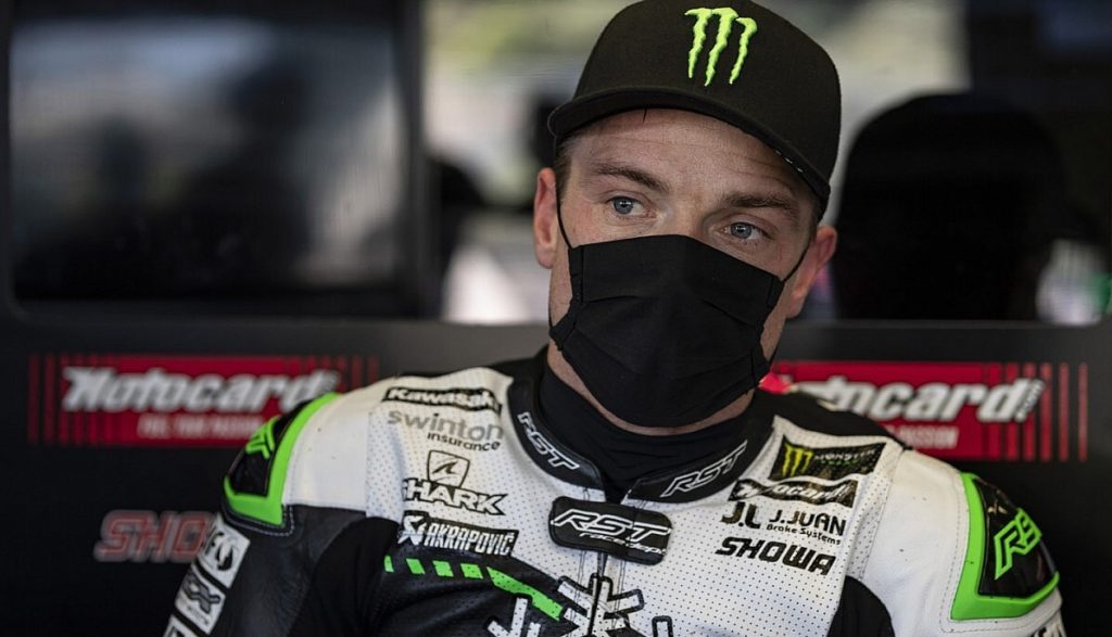 alex lowes will be missing the wsbk test after injuring shoulder in training