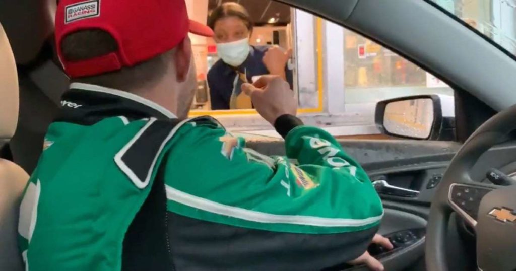 watch ross chastain sneaking out to mcdonald’s during daytona 500 rain delay
