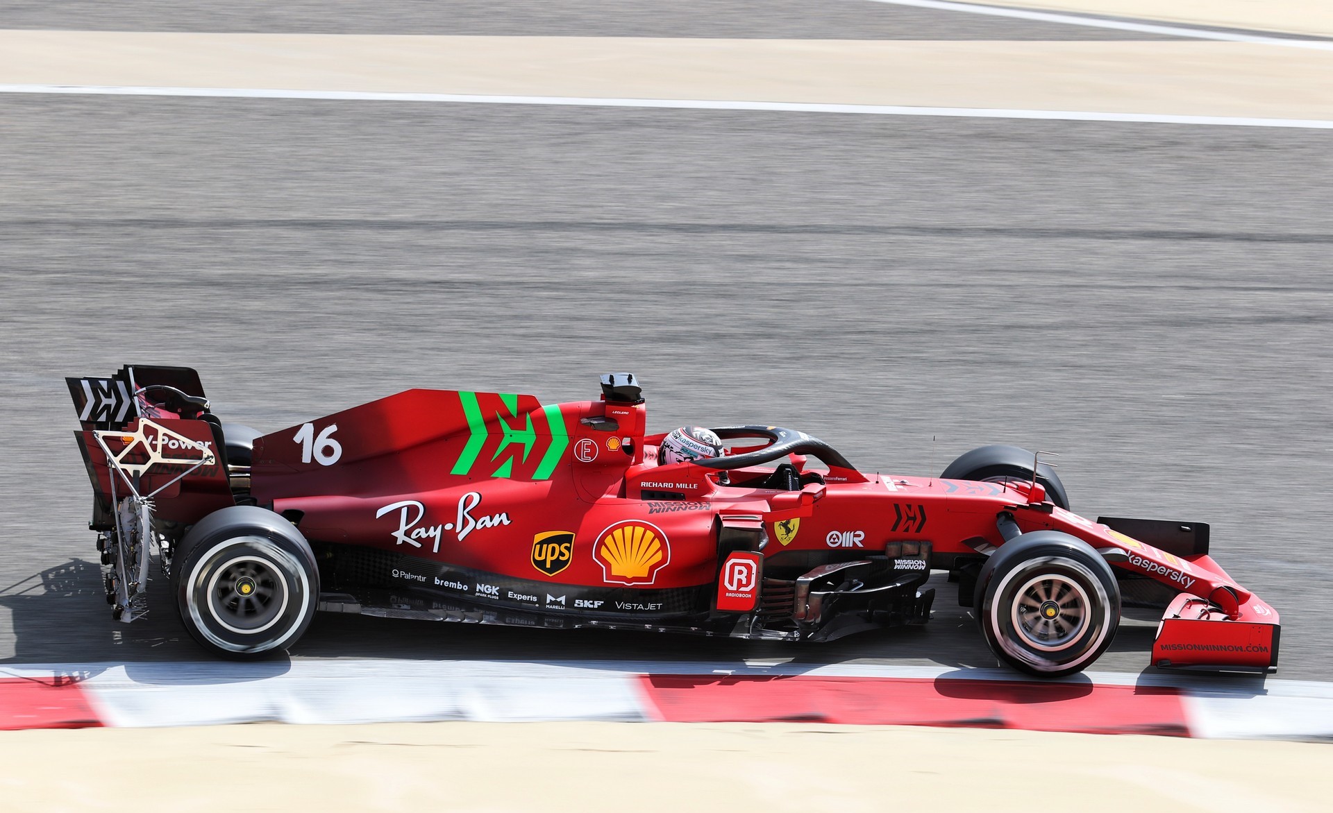 honda engine development head hits at mclaren and ferrari