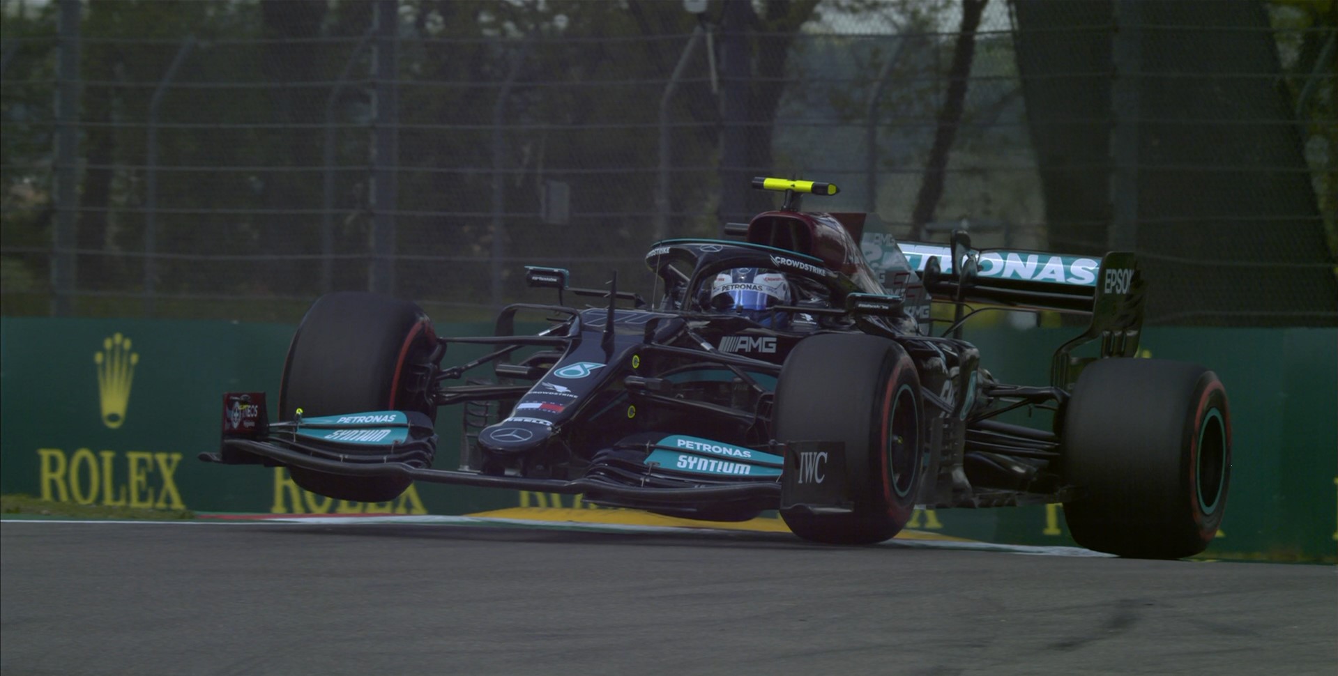 Bottas tops Mercedes 1-2 in Imola FP1