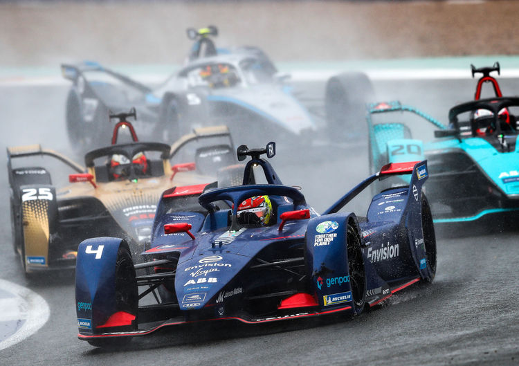 Final lap crash at Valencia E-Prix was caused by Energy Deduction error