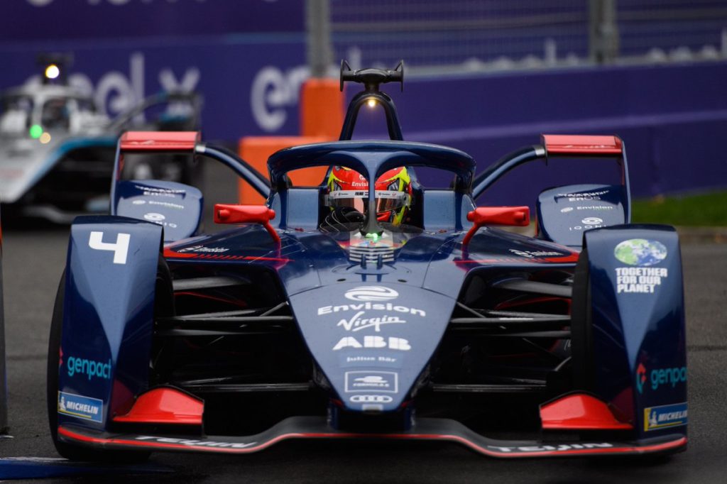 nick cassidy tops rainy rome formula e fp3