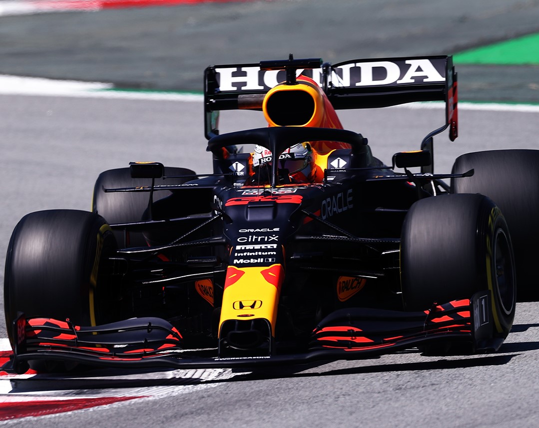 Spanish GP FP3: Verstappen beats 'unbelievable' Hamilton
