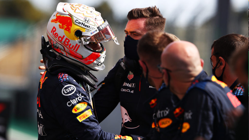 verstappen loses championship point for the fastest lap in portuguese gp