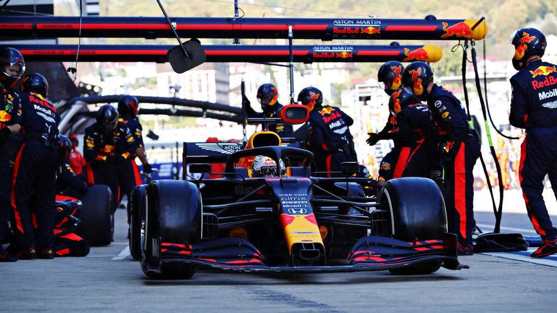 Red Bull feels targetted by FIA after F1 pitstop rule