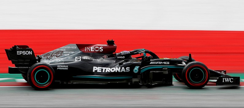 Hamilton leads Mercedes 1-2 in Austrian GP FP2