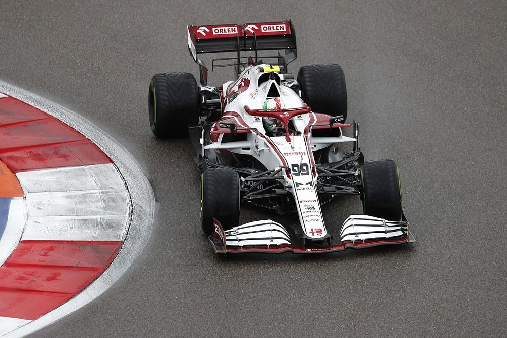 brawn predicts hamilton will stretch his win to 120 f1 races