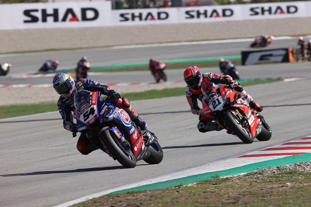 team goeleven ducati rider chaz davies to retire after 2021 season