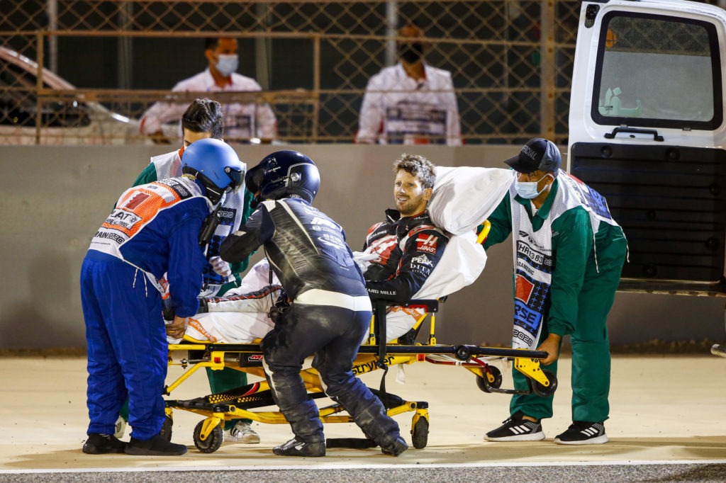 vettel visited hospitalised grosjean at 6am after bahrain crash