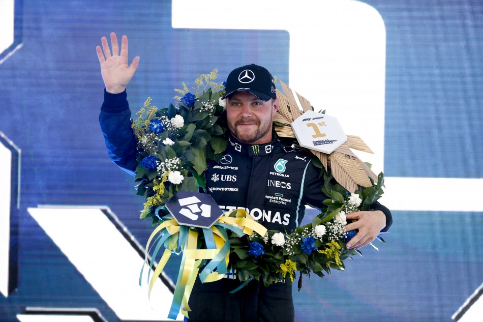 Bottas wins Sao Paulo GP Sprint race as Hamilton finishes 5th after starting from the back of the grid