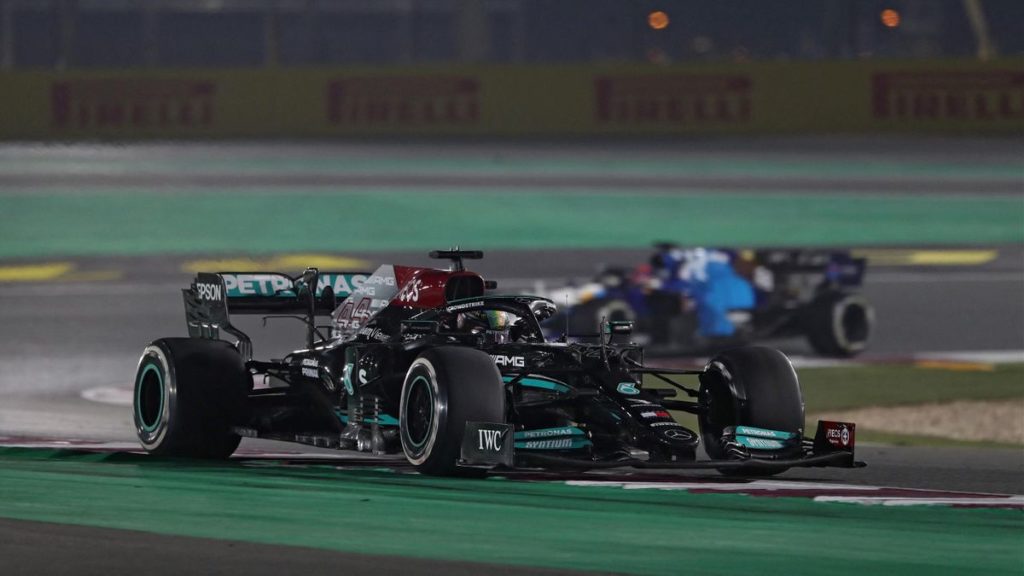 hamilton wins qatar gp cutting verstappen’s championship lead down to 8 points – race results