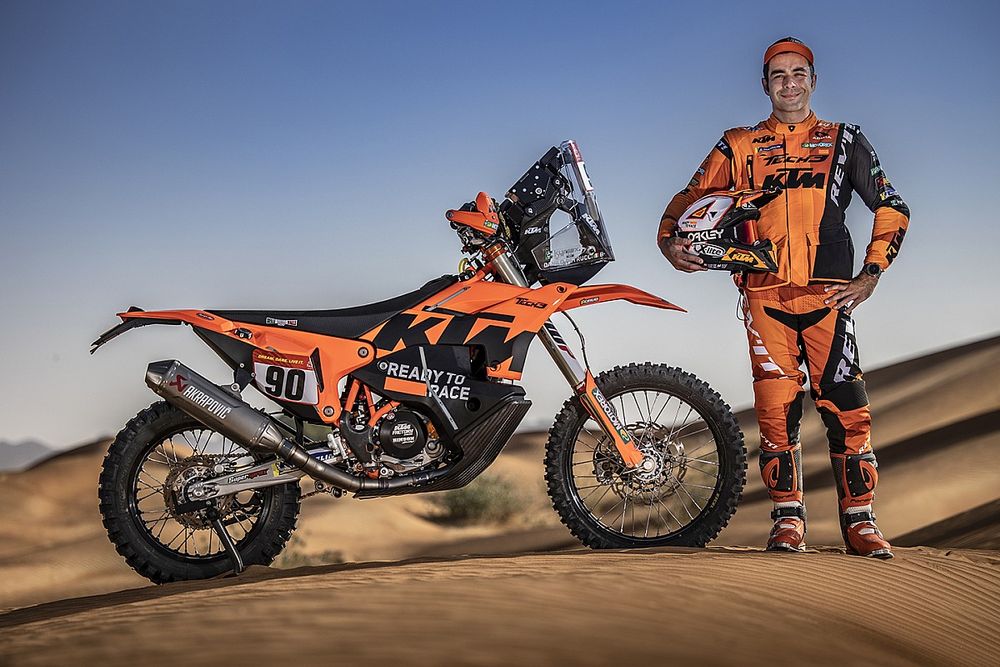 repsol honda will not be finding a replacement for marquez in valencia