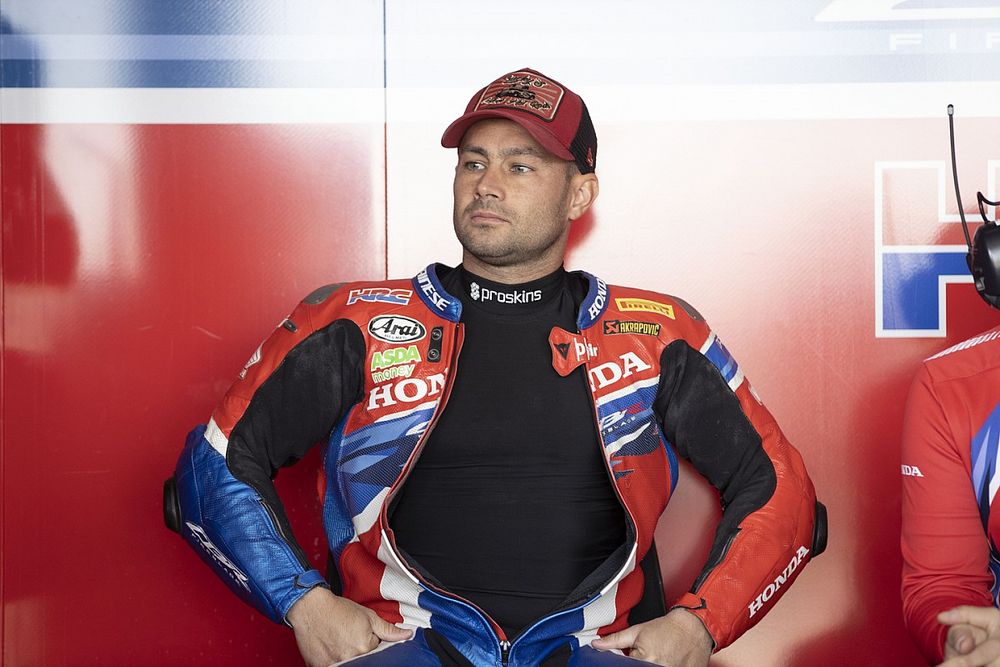 Leon Haslam to miss Indonesia finale due to shoulder injury