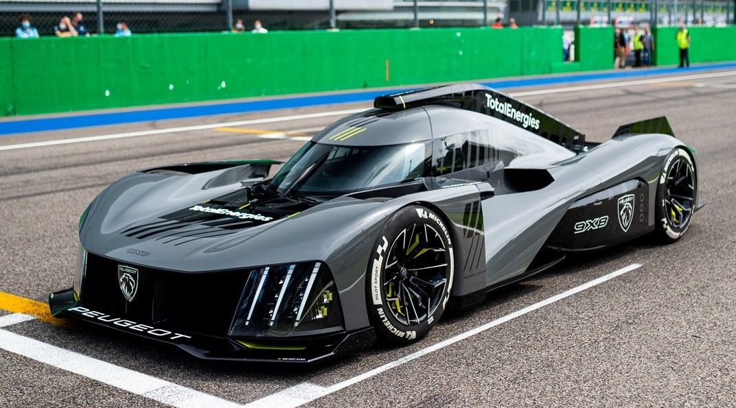 Peugeot displays more images of the 9x8 Le Mans Hypercar
