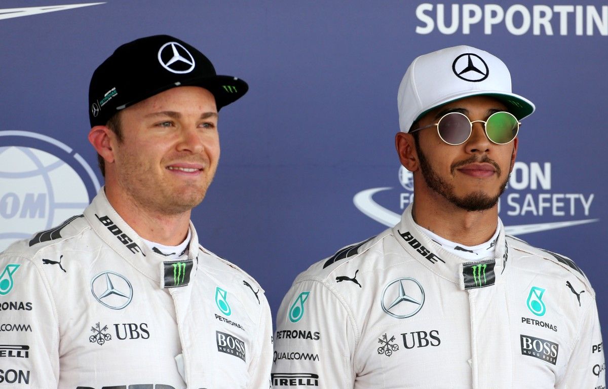 Rosberg left in 'pain' after Hamilton defeat