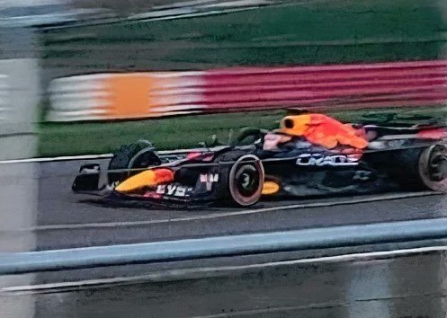 Leaked video of Red Bull's 2022 F1 car, the RB18 appears as it makes track debut