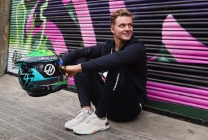 Mick Schumacher pays tribute to his dad with new 2022 helmet design