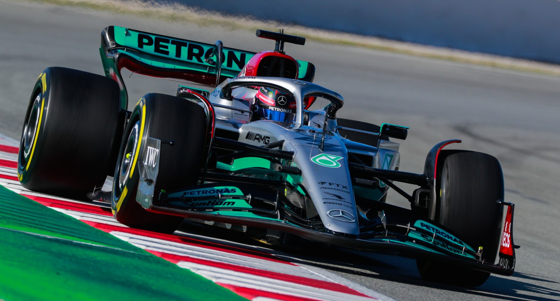Russell tops morning session in day 3 of Barcelona test