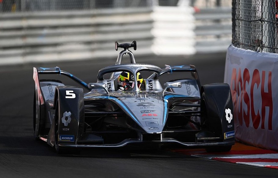 Stoffel Vandoorne wins Monaco E-Prix taking championship lead