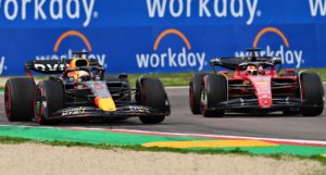Verstappen wins Imola sprint race after a last minute move on Leclerc