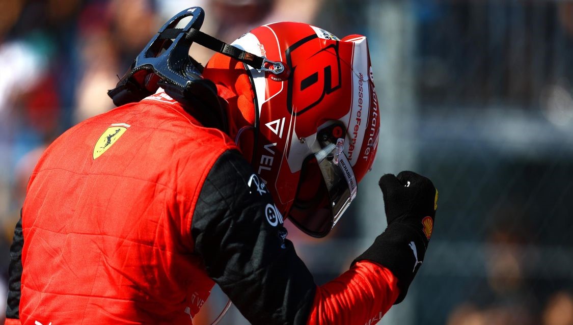 Leclerc leads Ferrari 1-2 claiming the first Miami GP pole