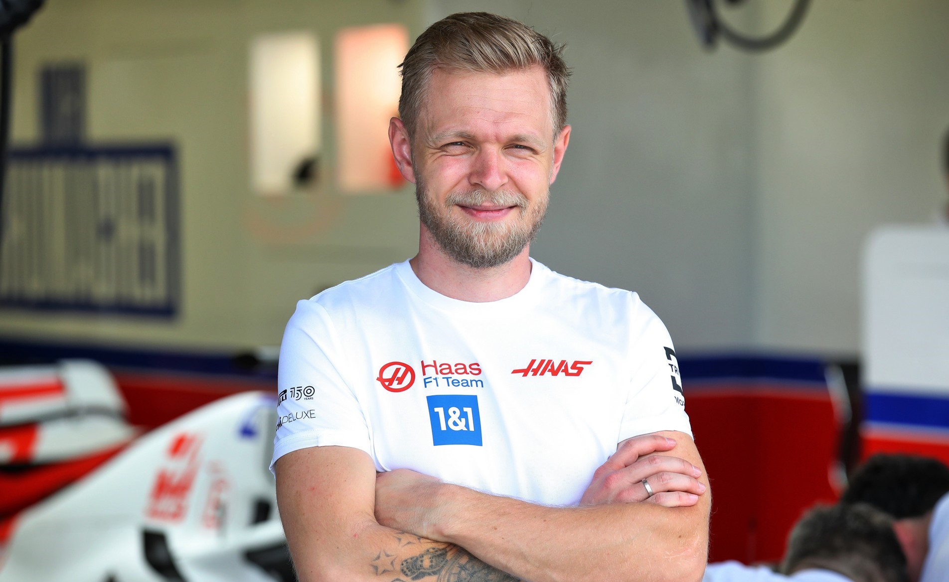 Magnussen not happy with FIA ban on wedding rings