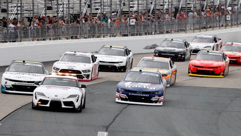 NASCAR fine,lug-nut violations