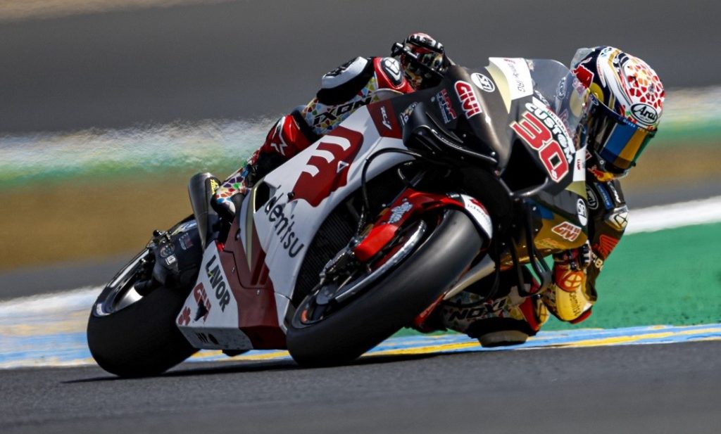 takaaki nakagami fastest in the opening practice of italian motogp