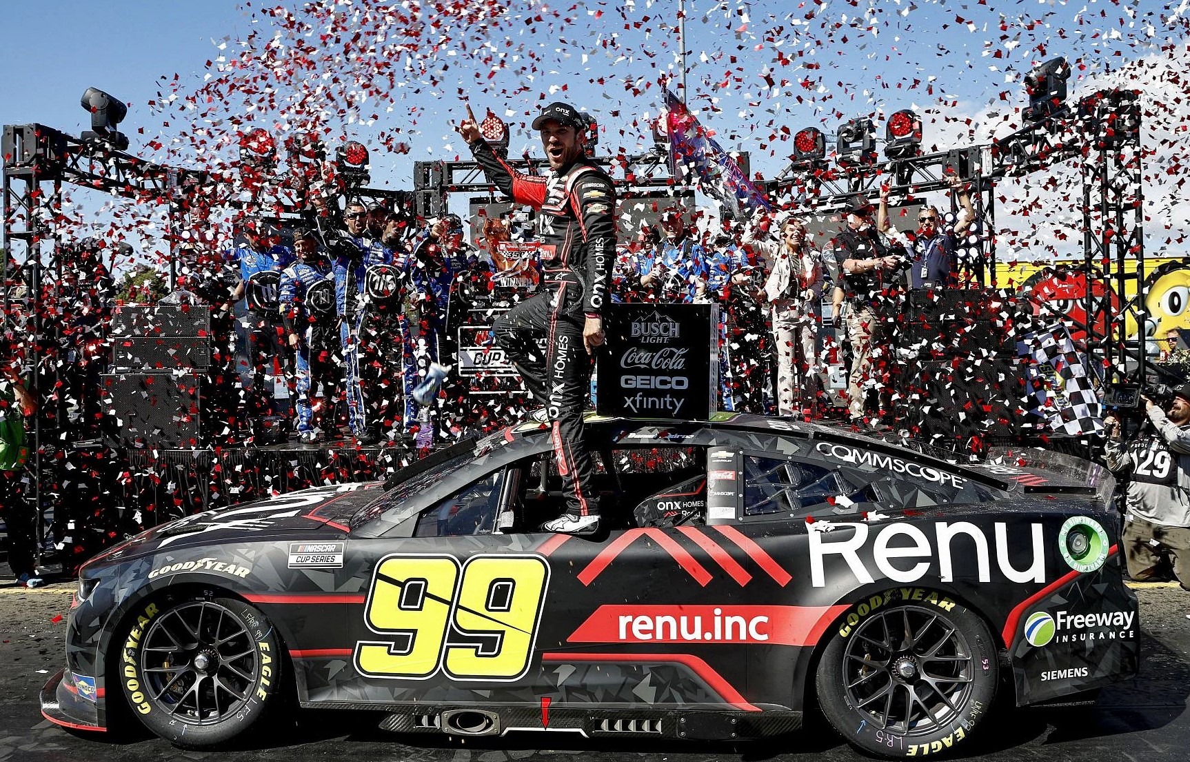 Daniel Suarez wins maiden Cup Series race at Sonoma