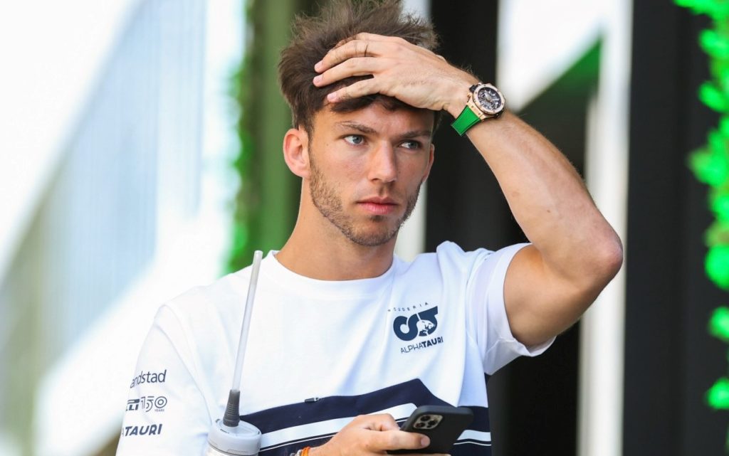 Gasly considering other options,Red Bull
