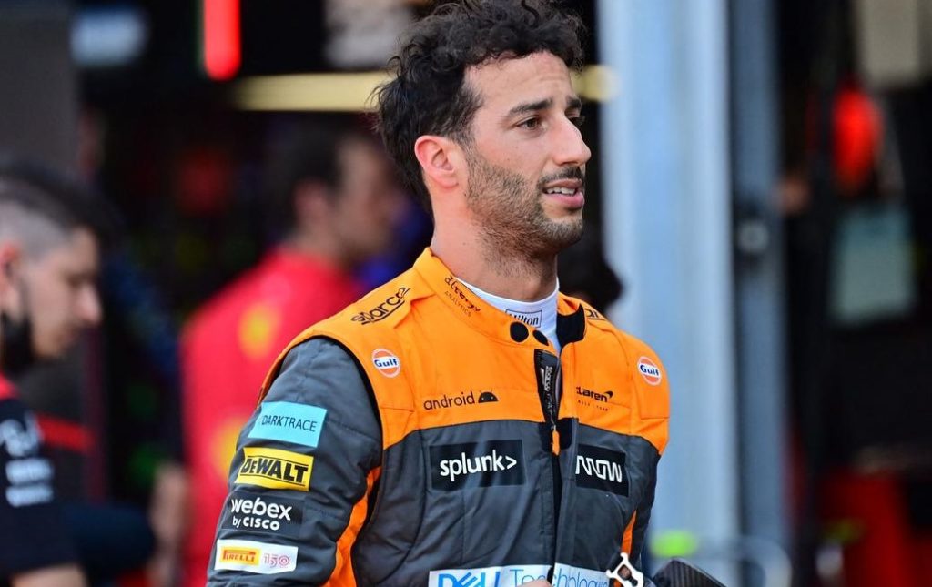 Ricciardo's contract,McLaren
