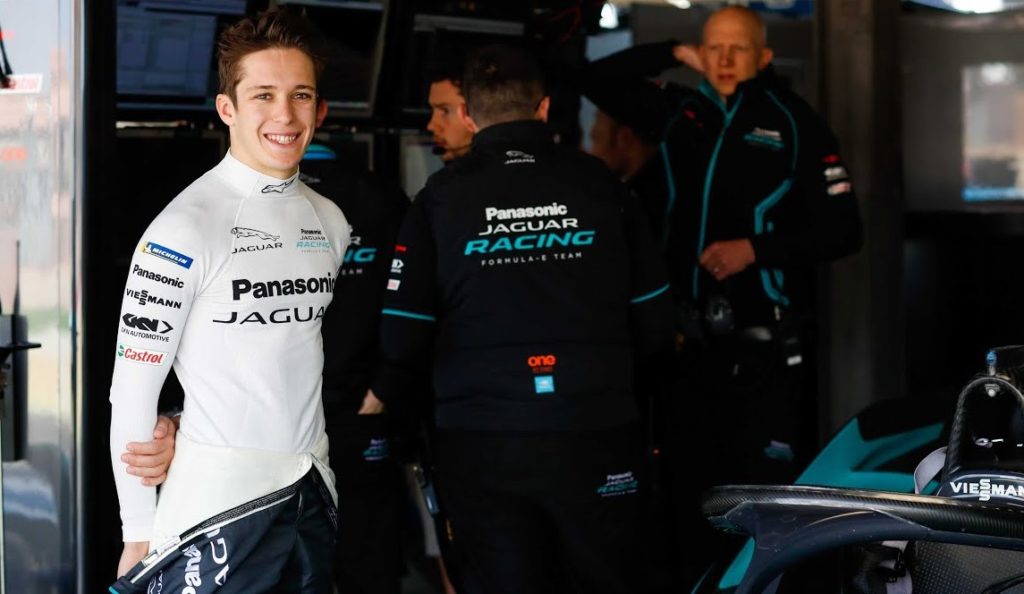 sacha fenestraz to make his formula e debut with nissan in 2023