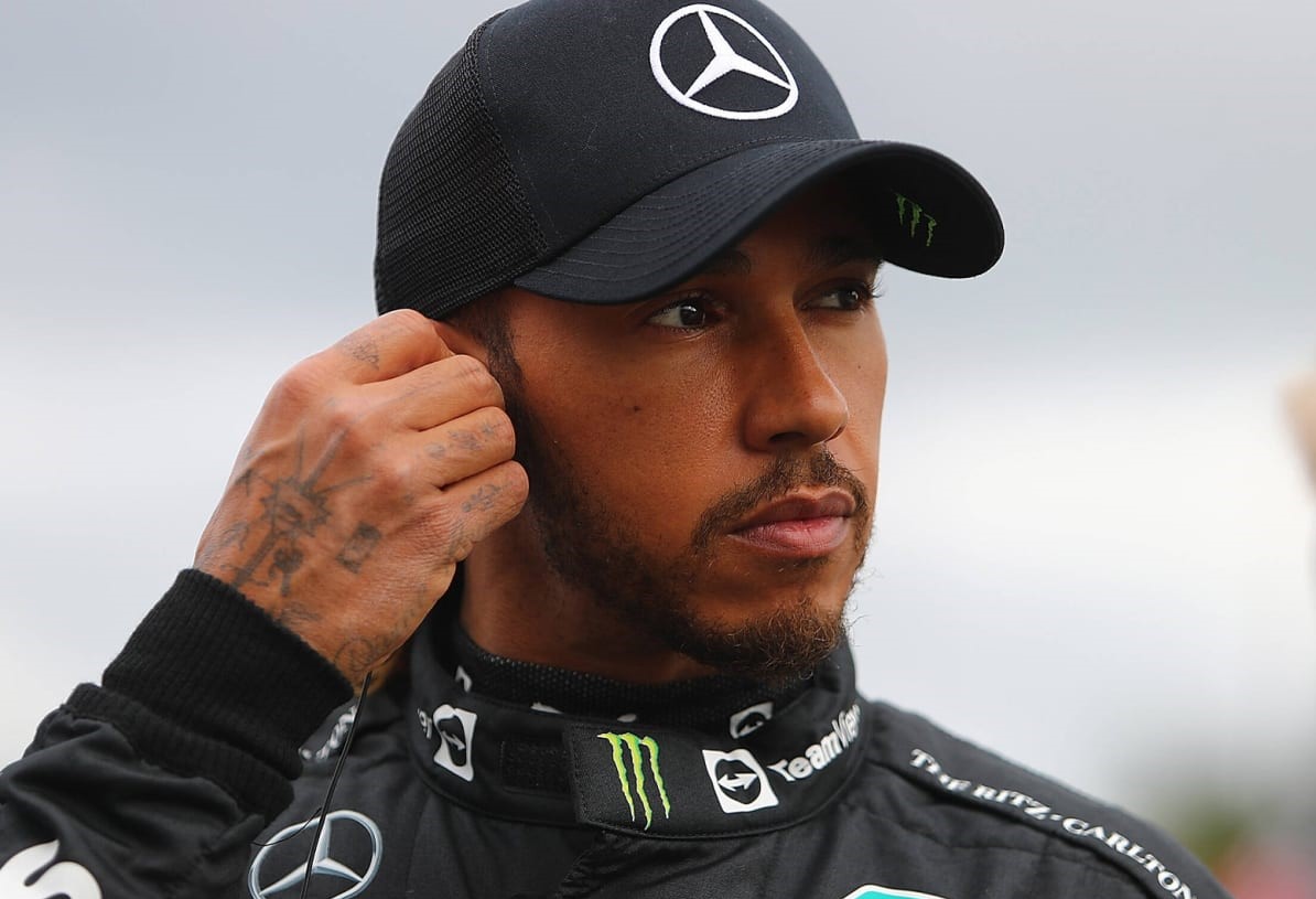 Hamilton has no plans to retire, may extend Mercedes deal past 2023