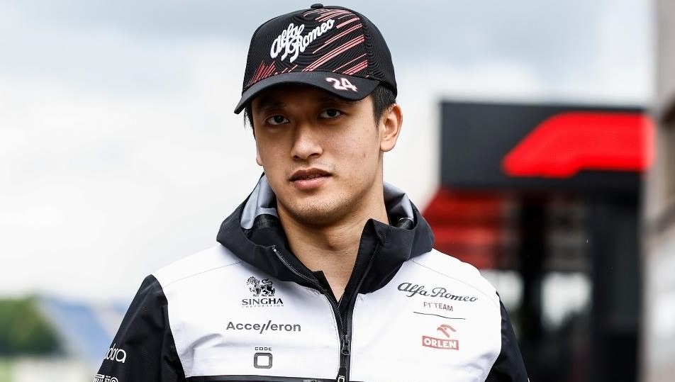 Zhou Guanyu hopes to keep Alfa Romeo seat for 2023